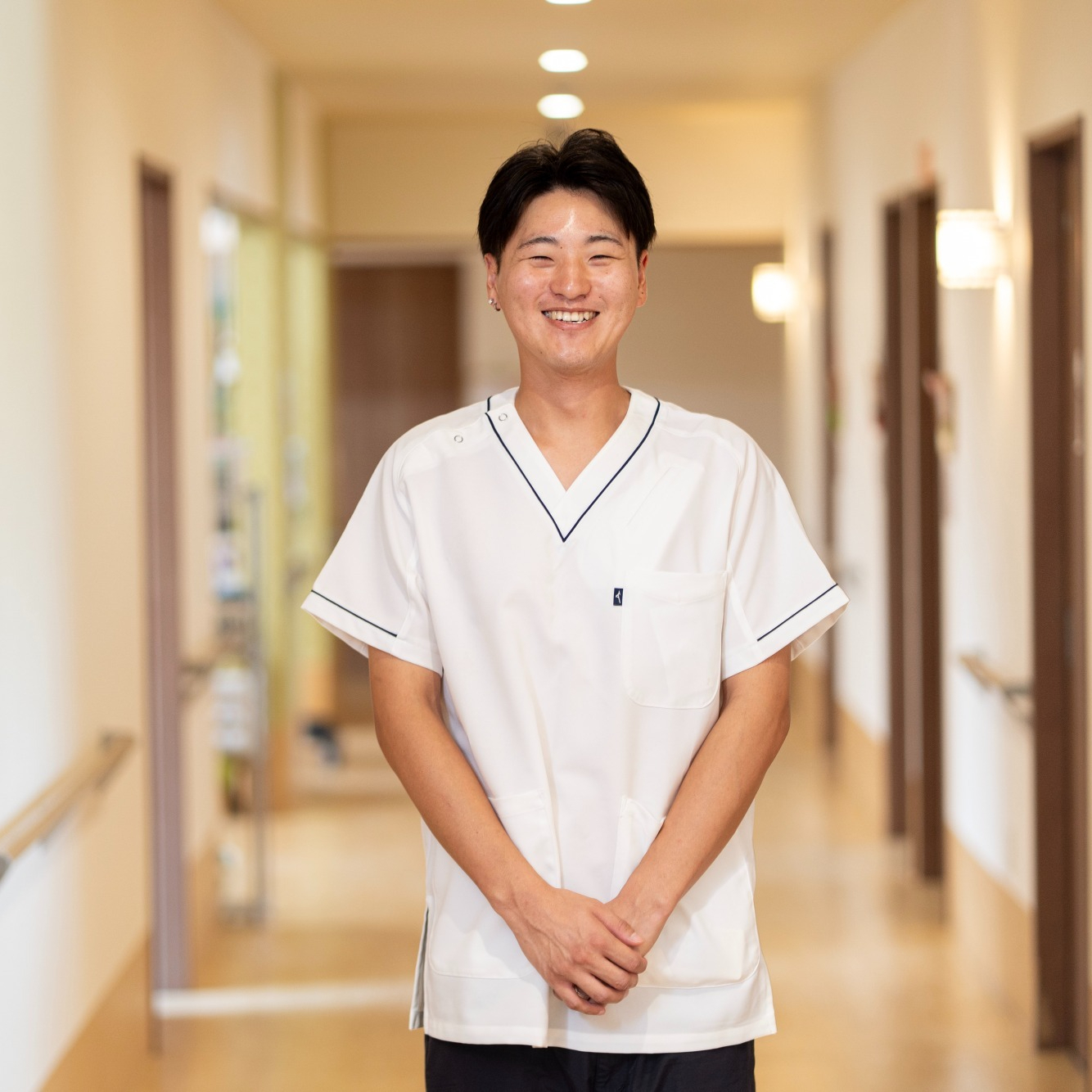 スタッフ紹介